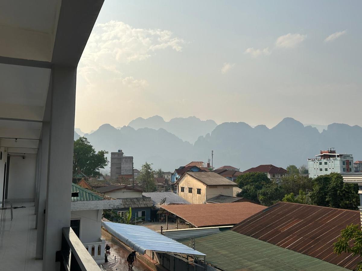 Vang Vieng Backpackers Hostel Екстериор снимка