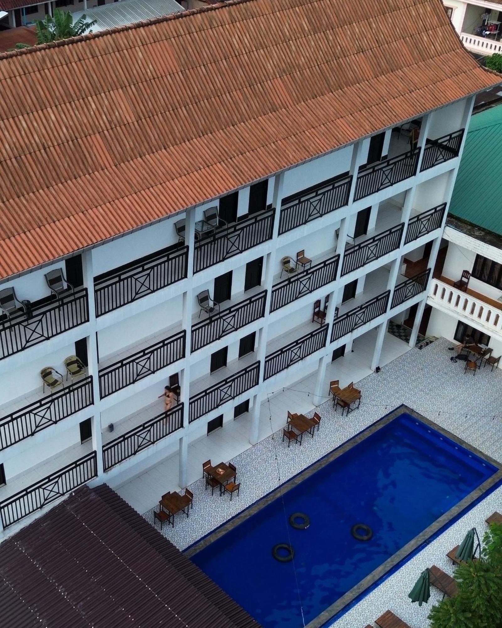 Vang Vieng Backpackers Hostel Екстериор снимка